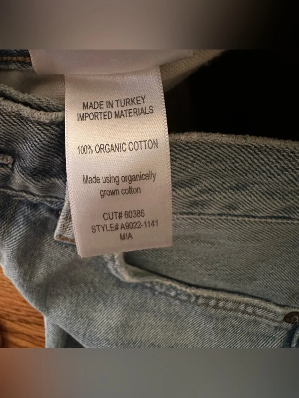 Agolde Straight Light Wash Denim Jeans size 26 MIA organic cotton high rise
